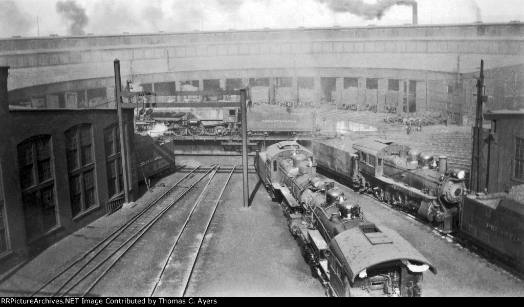 PRR Wilmington Roundhouse, 1933